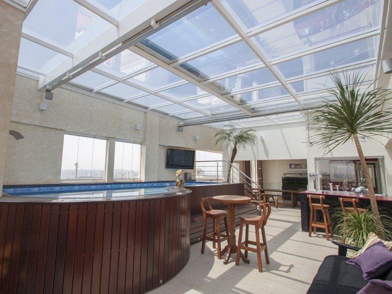 SEV Exclusivv - Projetos Especiais em Vidro 12 Isolamento acústico em sacadas envidraçadas: o que considerar?