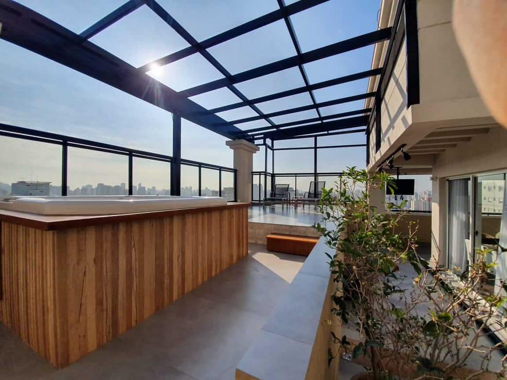 Cobertura de vidro, vale mesmo a pena?